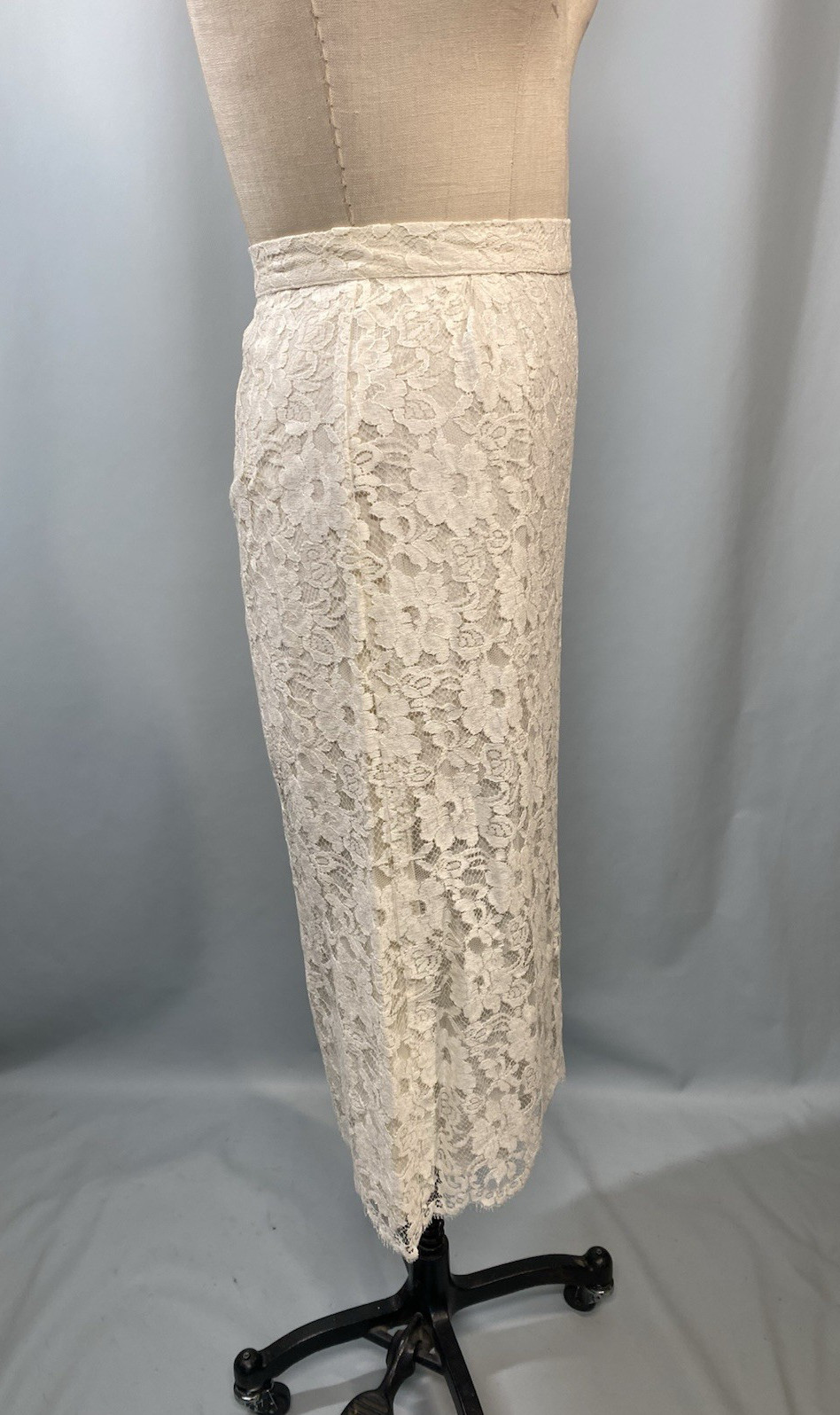 Vintage Skirt & top set SIZE SMALL 9/10 Ivory white lace wedding CACHET 80s 90s