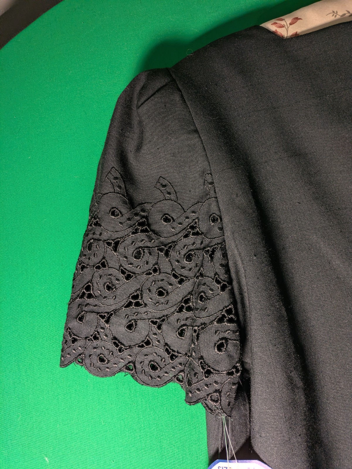 Vtg 80s Sz 16 XL/1X Leslie Fay Black Mini Dress Shoulder Pads Zipper Lace