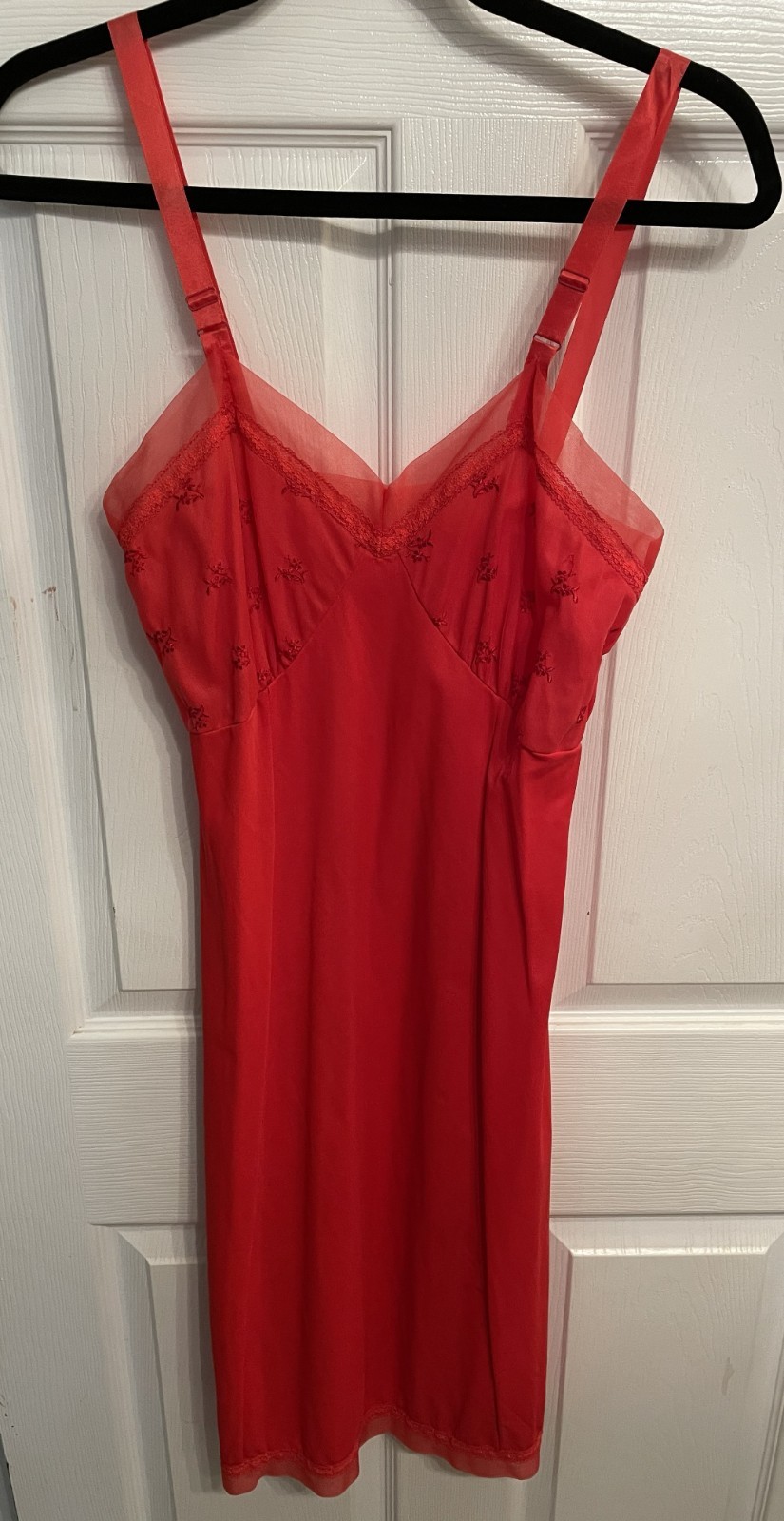 Vintage 60s RED Pin Up Full Slip Lingerie Nylon Philmaid Size 32 Embroidered