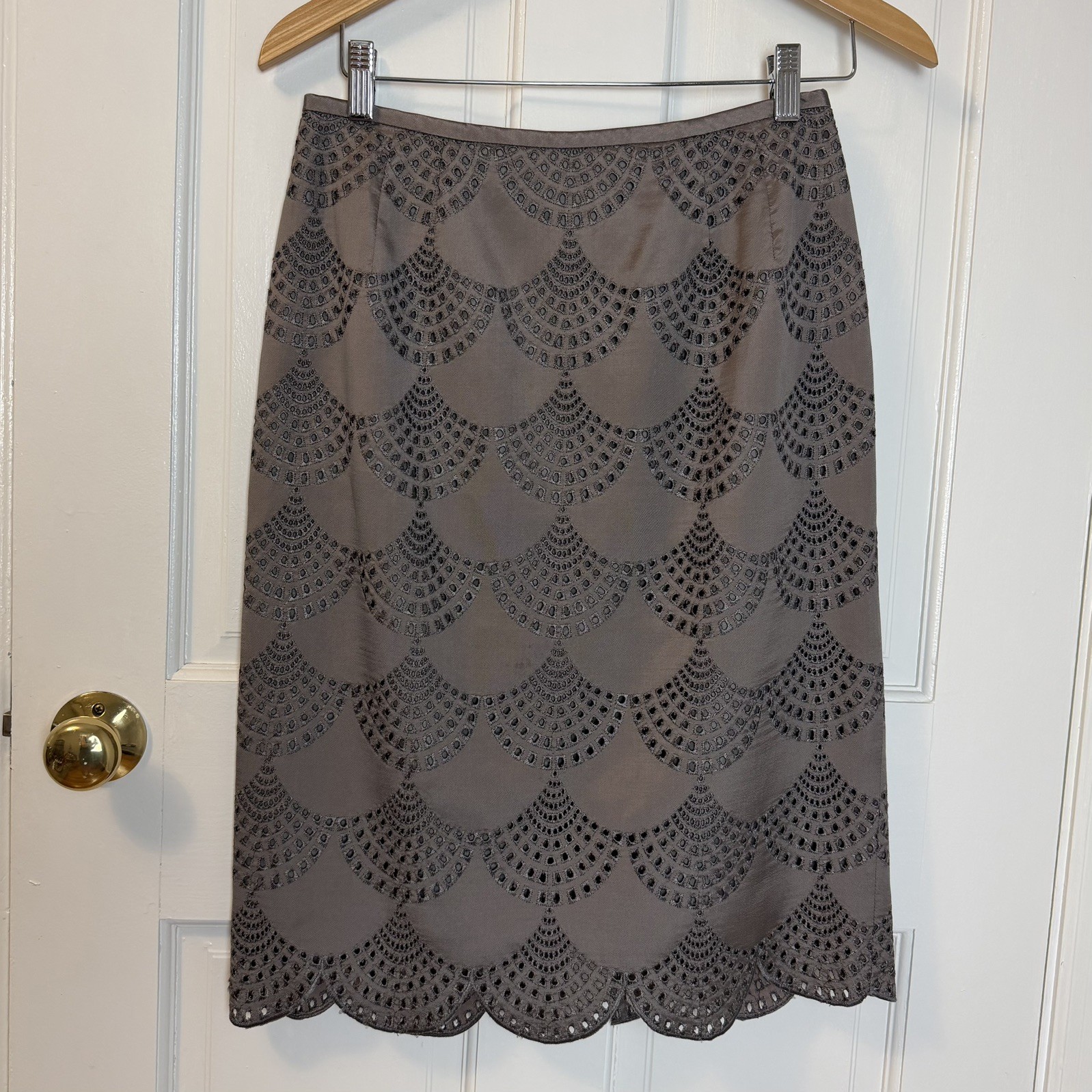 VTG Bill Blass Taupe Silk Eyelet Skirt with Fan Pattern & Scalloped Hem, Size 8