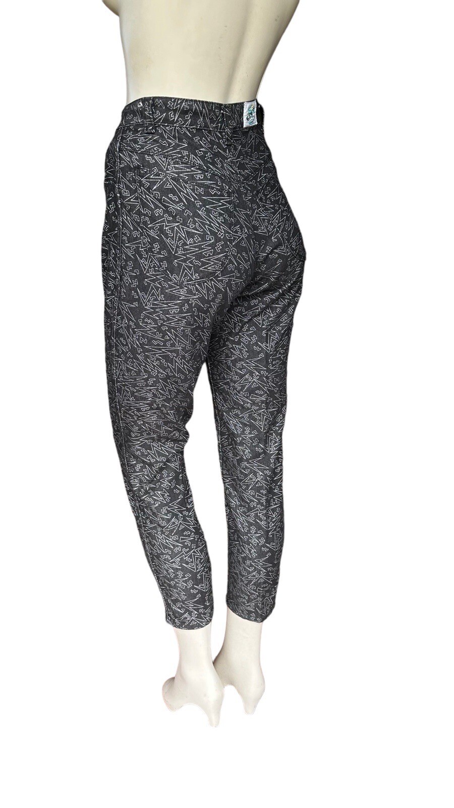 Vintage 90s Geometric Lightning Bolt Print Black & White Jeans 7/8 24″ Waist.