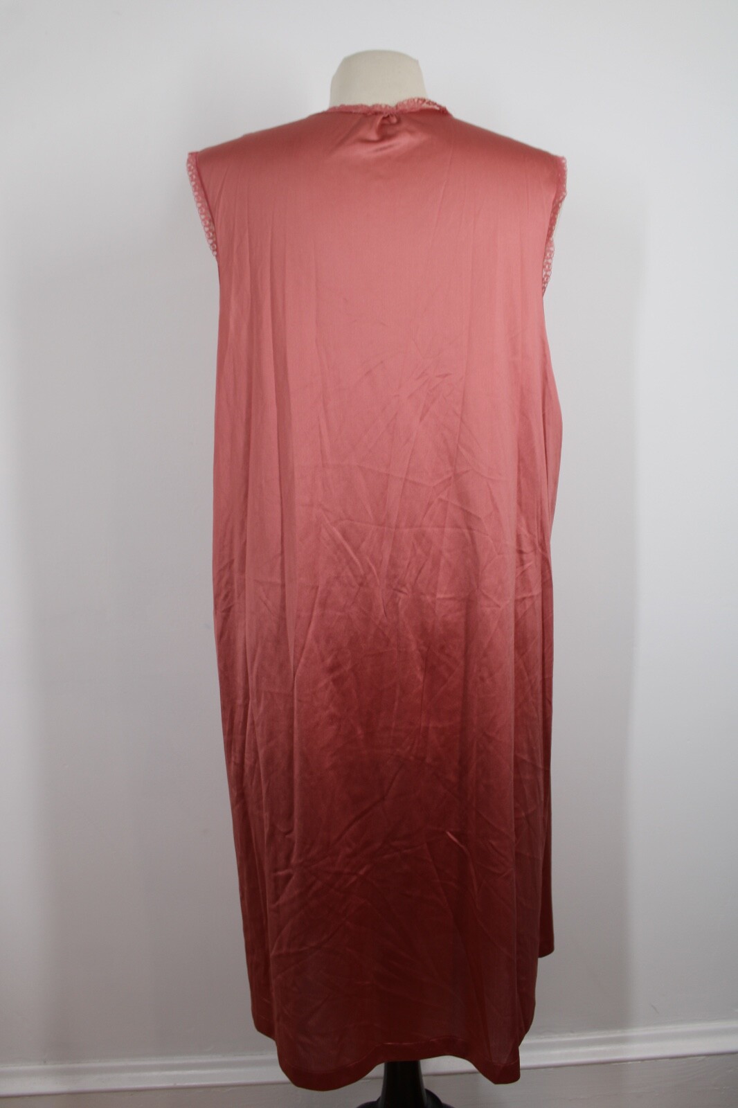Vtg Vanity Fair L Dark Pink Nylon Antron Peignoir Robe Night Gown Set