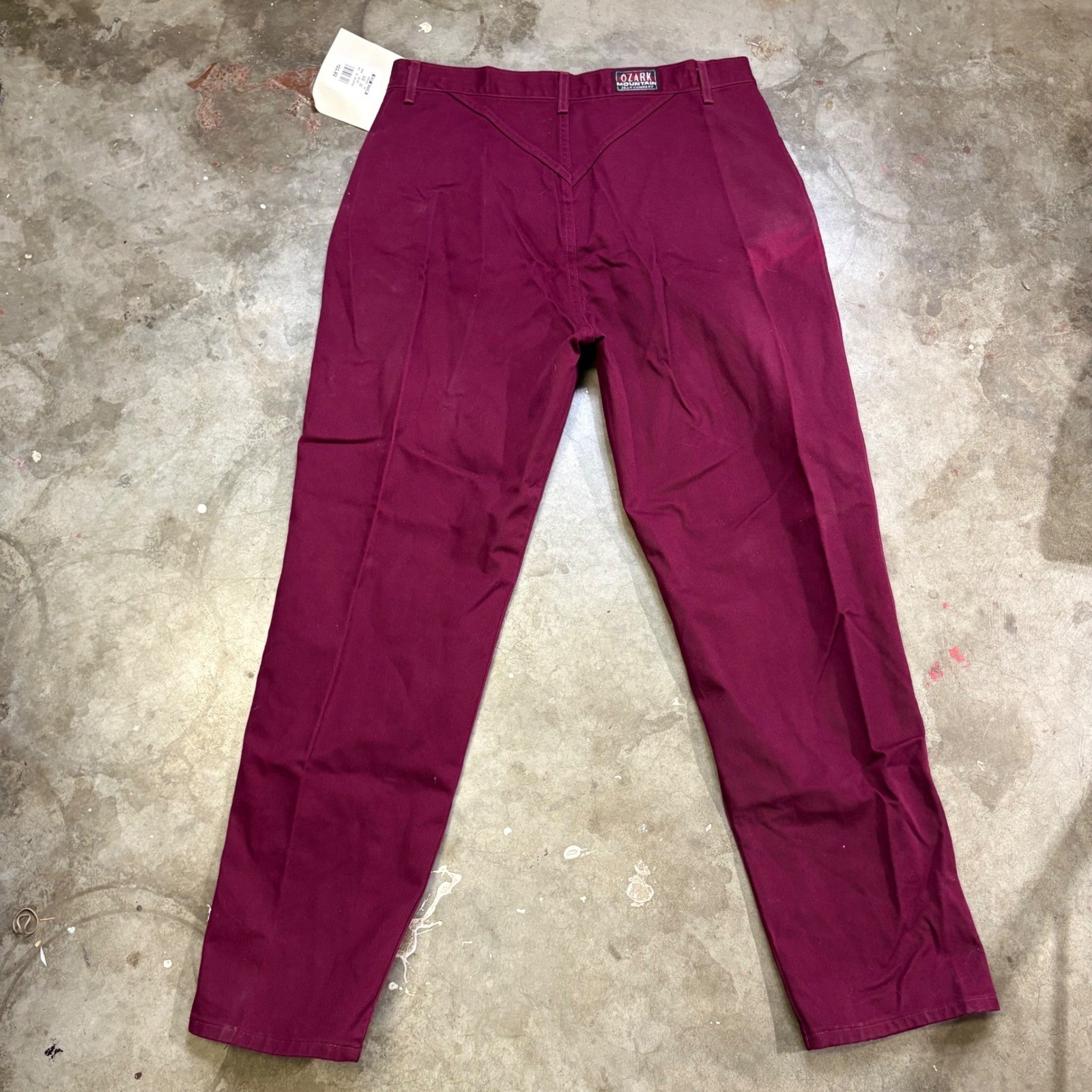 Vintage Ozark Mountain Red Western V-Yoke Jeans Womens 38×34 22 USA Burgundy