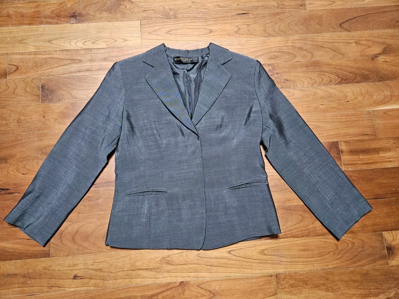 Vintage Donna Karan New York Women’s Wool Blend Blazer Gray Size US 4, Union Tag