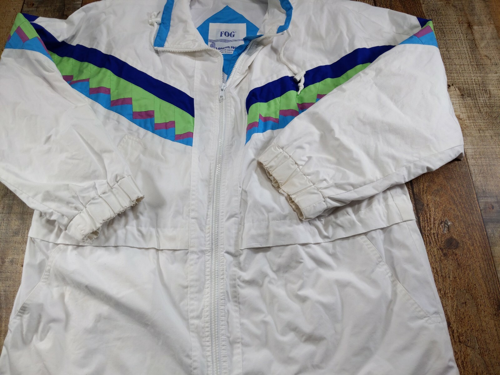 Vtg 80s London Fog Womens L Ski Jacket White Green Purple Aztec look bright colo