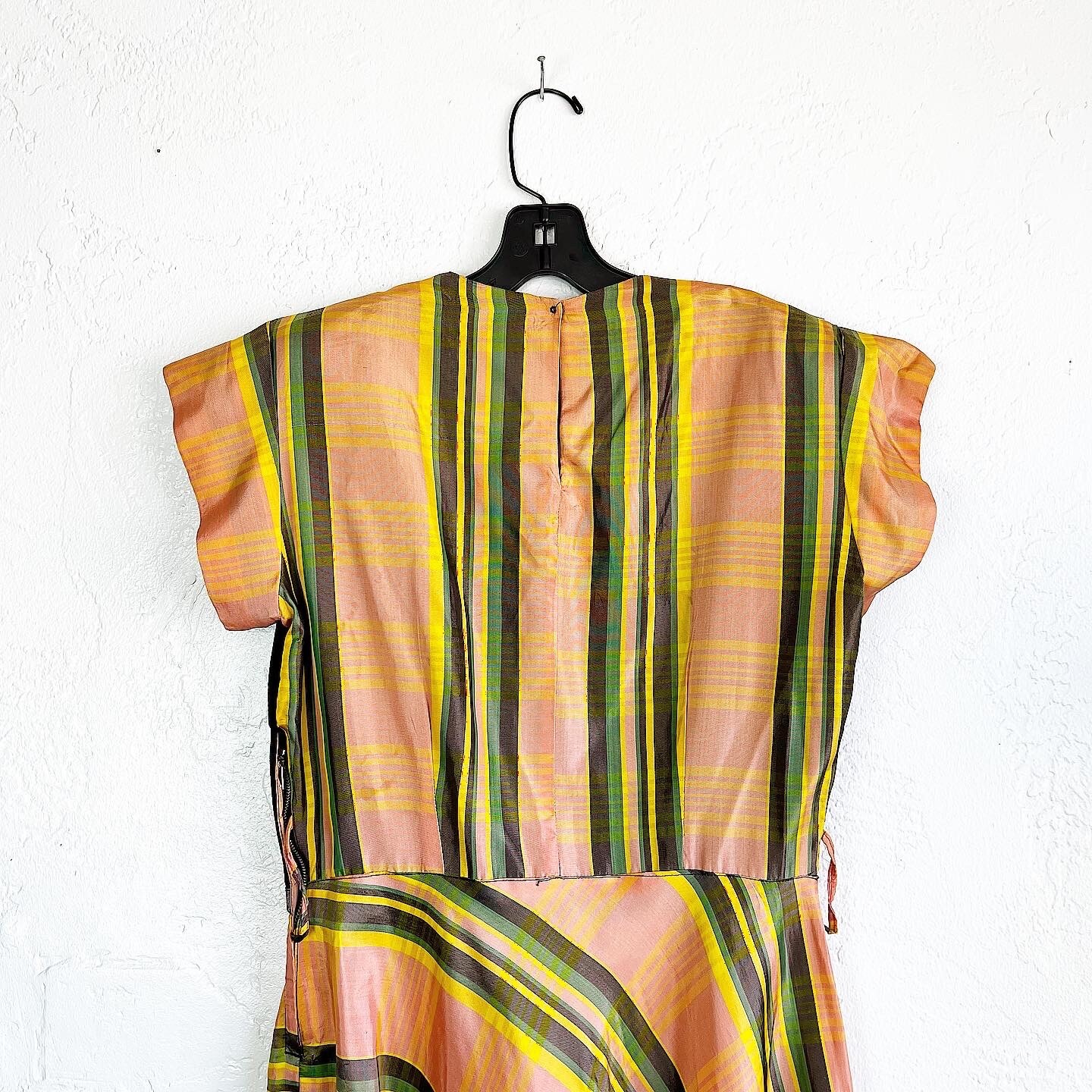 CANDY CORN STRIPED 40’s 40s Halloween Vintage Plaid Taffeta Black Velvet Dress M