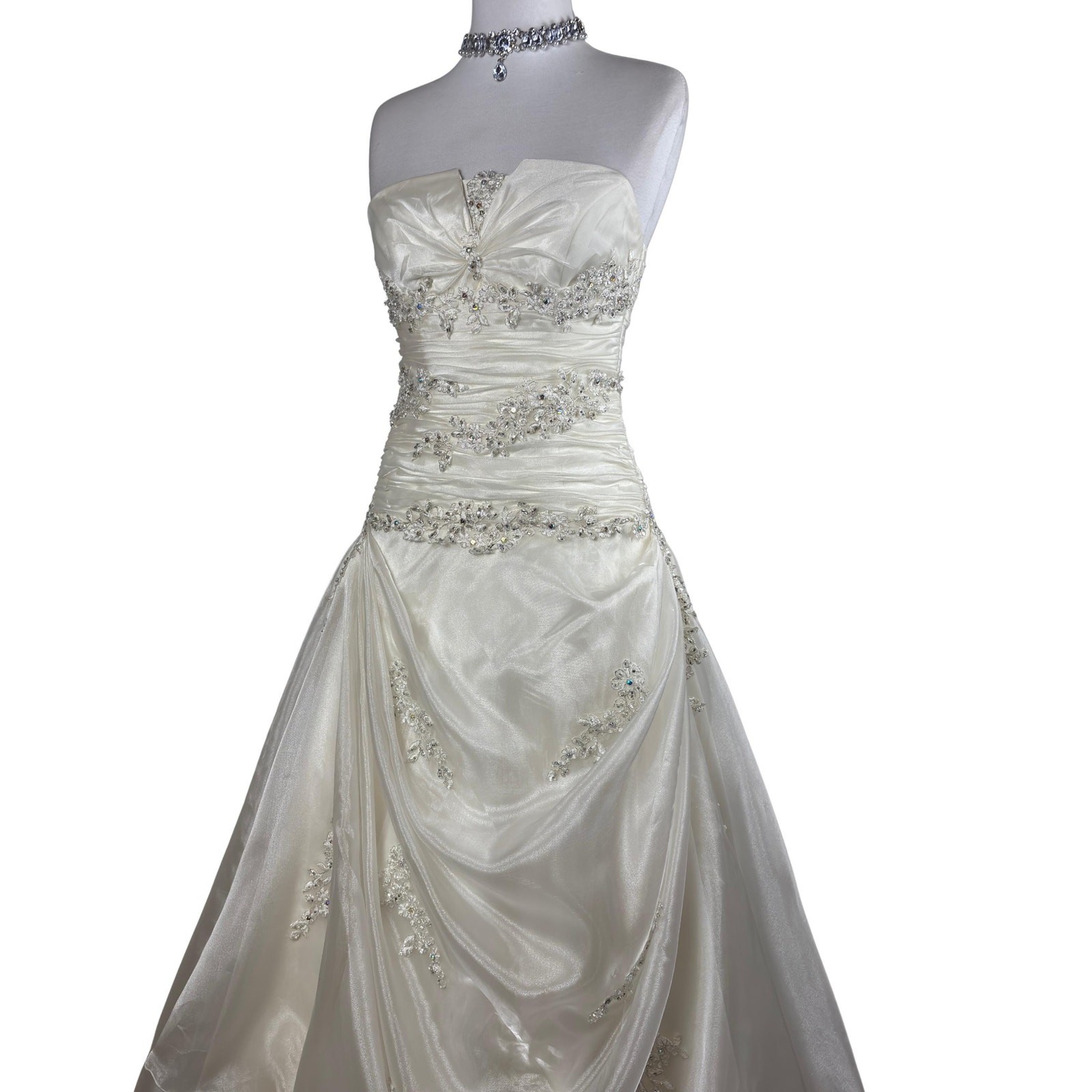 Vintage Ivory Ball Gown Wedding Dress Fairytale Bride Dress