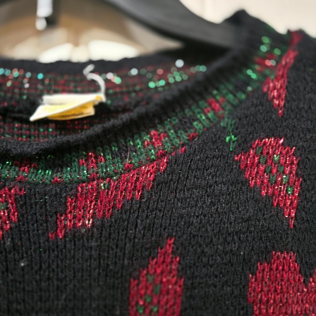 Vintage 80s Red Green Metallic Floral Black Sweater Womens’ L? XL?-READ