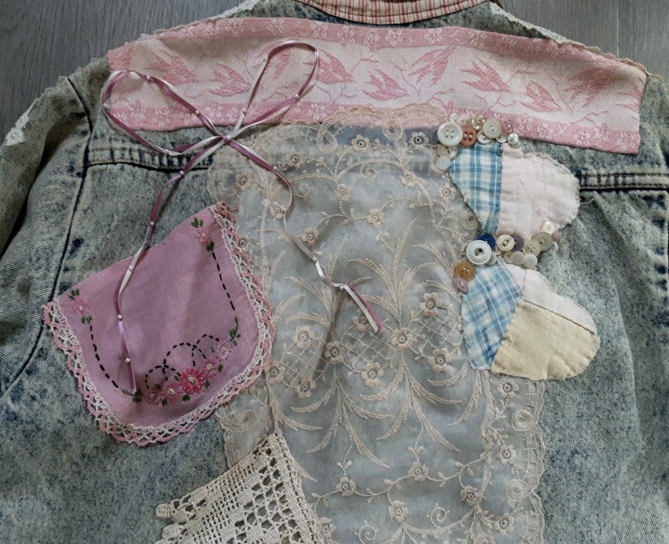VTG Denim & Old Lace Embellished Jacket Embroidery Boho Chic Cottagecore M-L