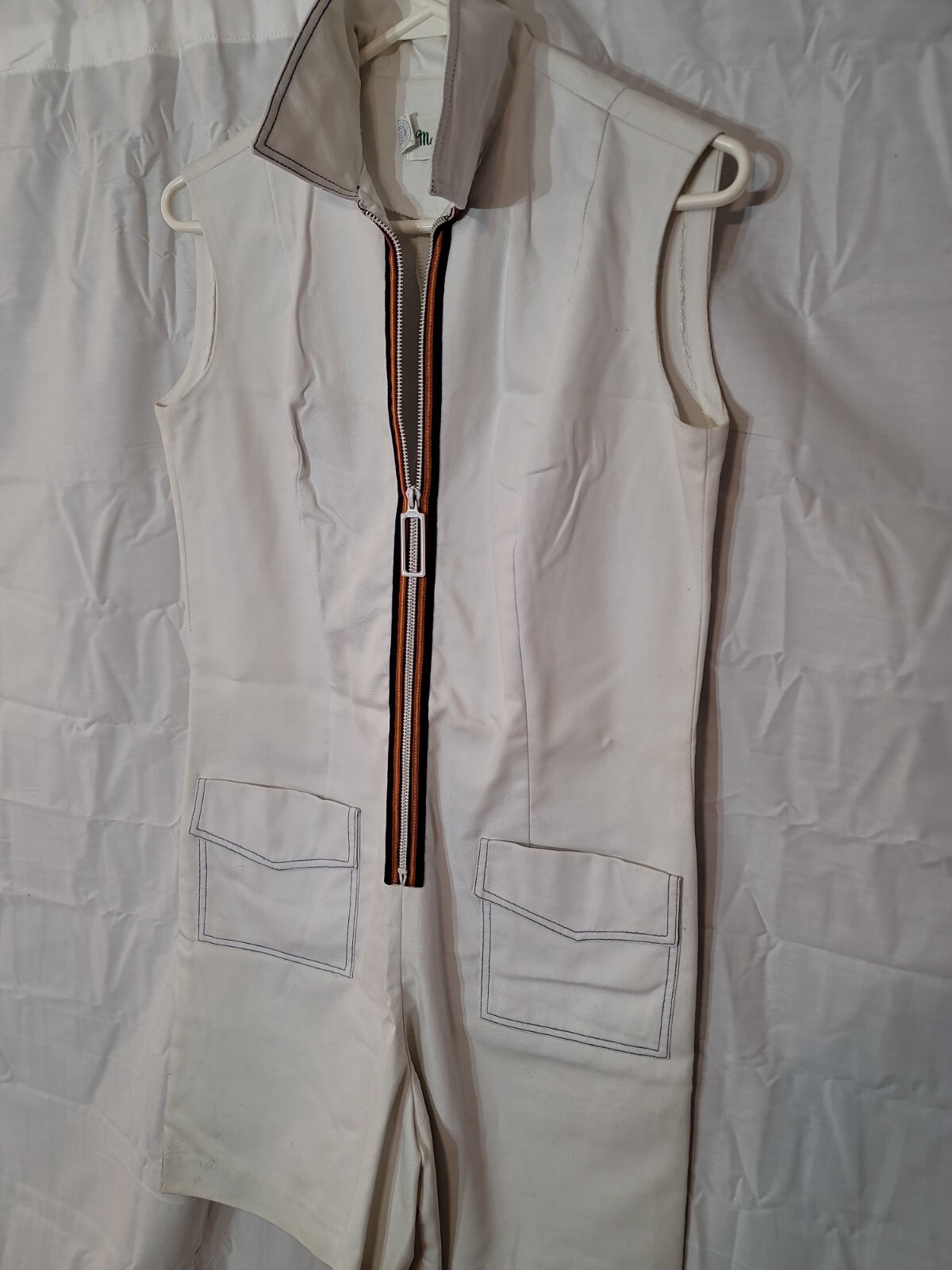 Vintage White 1960s zip Jumper Skort Majestic size small (waist 34″)
