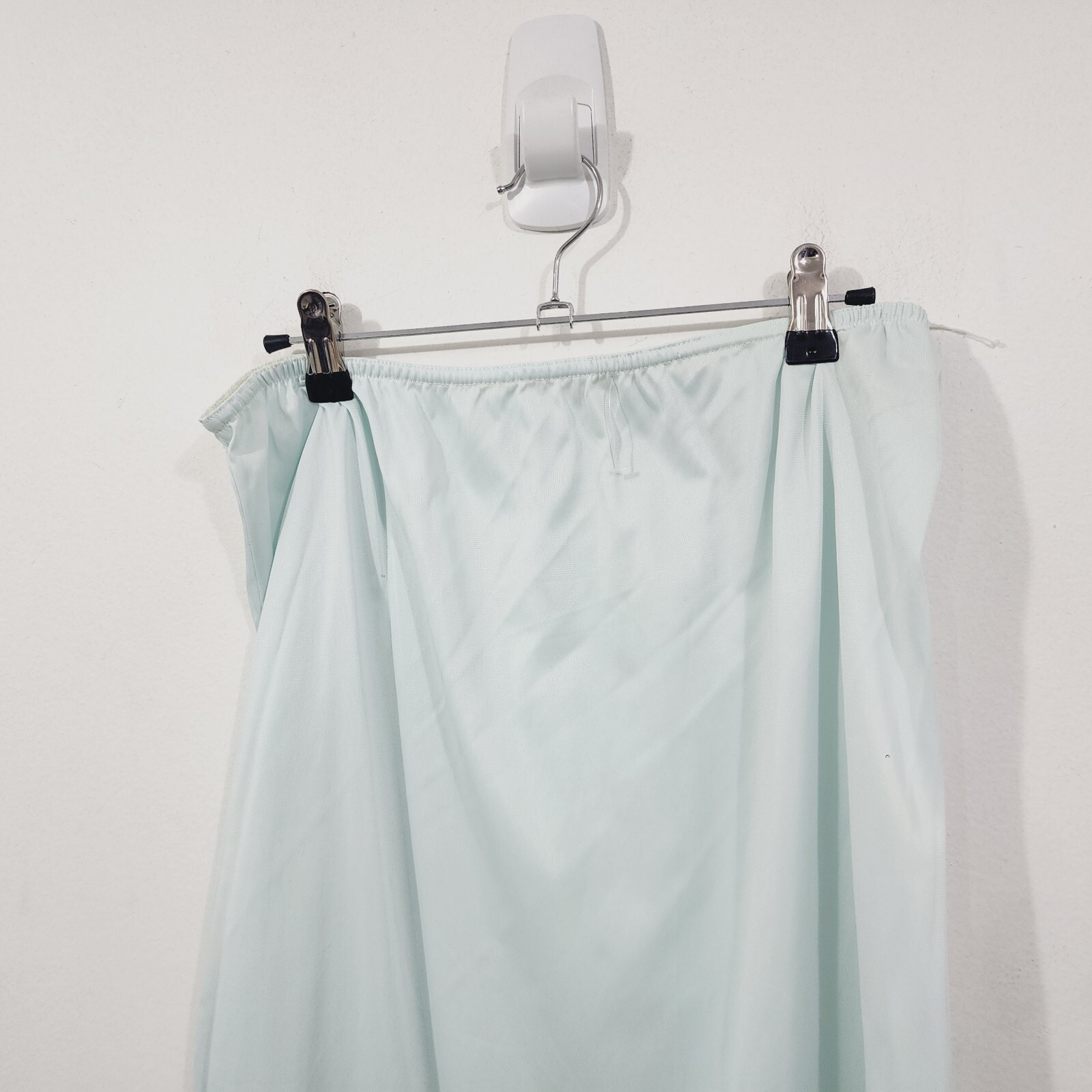Vintage Camelot 1970s Anti-cling Mint Green Antron Nylon Maxi Slip Women’s Sz L