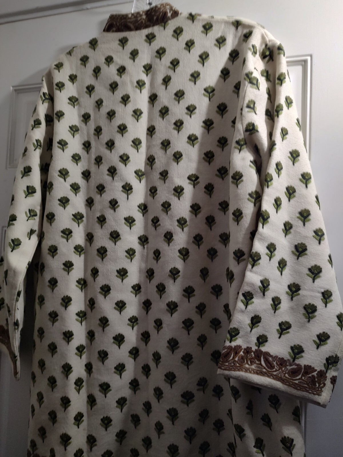 Vintage Casmere Indian Jacket, Wool Hand Embroidered Sz L chest 44″