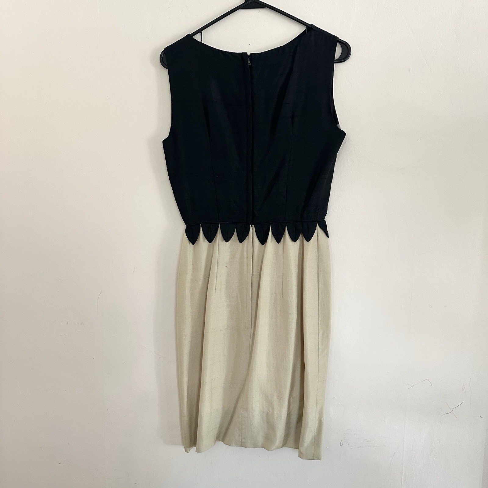 Vintage 60s Jay Herbert Silk Dress Sz XS/S Black Cream Gold Cocktail Knee Length