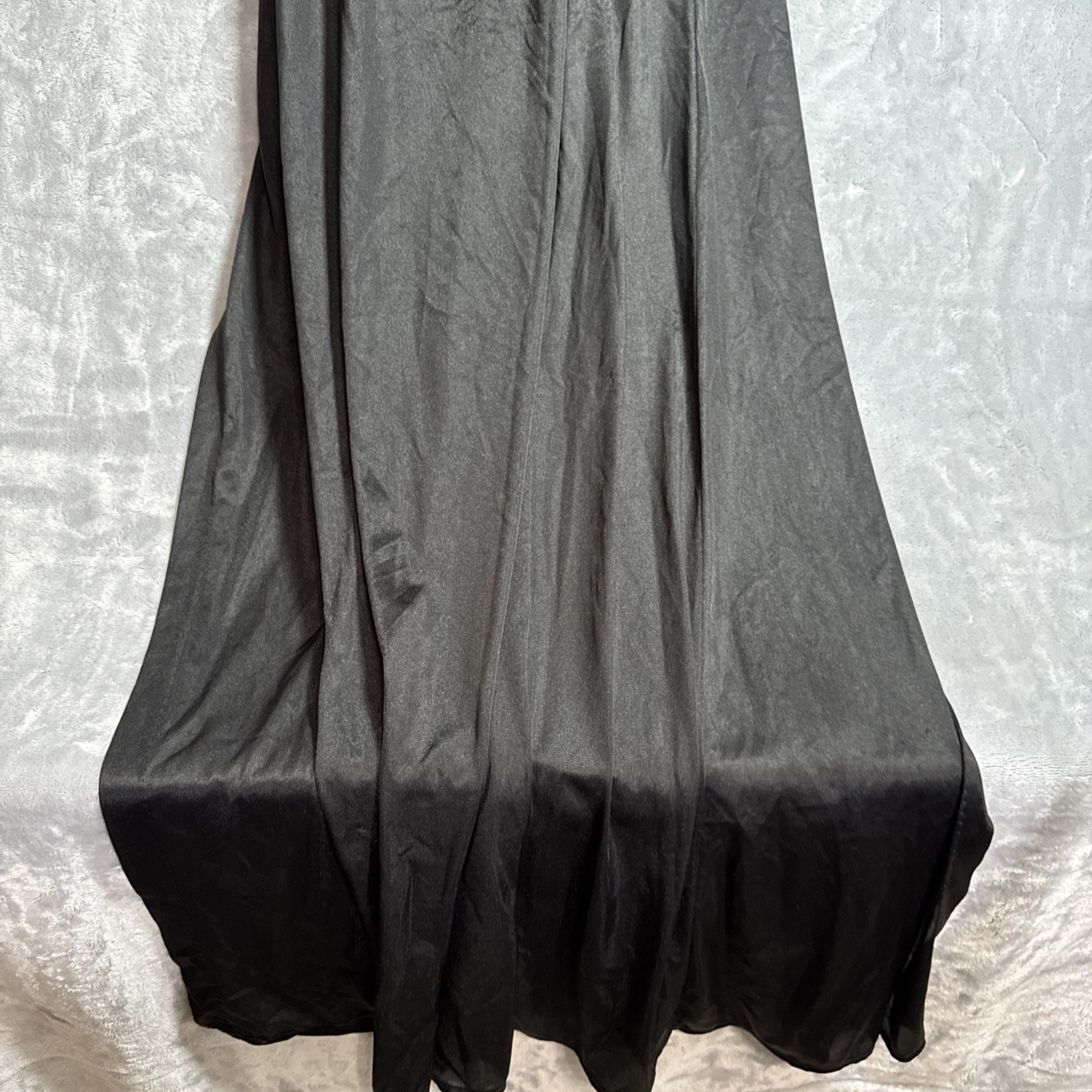VTG Black Red Rose BUTTER SOFT Nylon Peignoir Robe for nightgown w Lace Sexy L