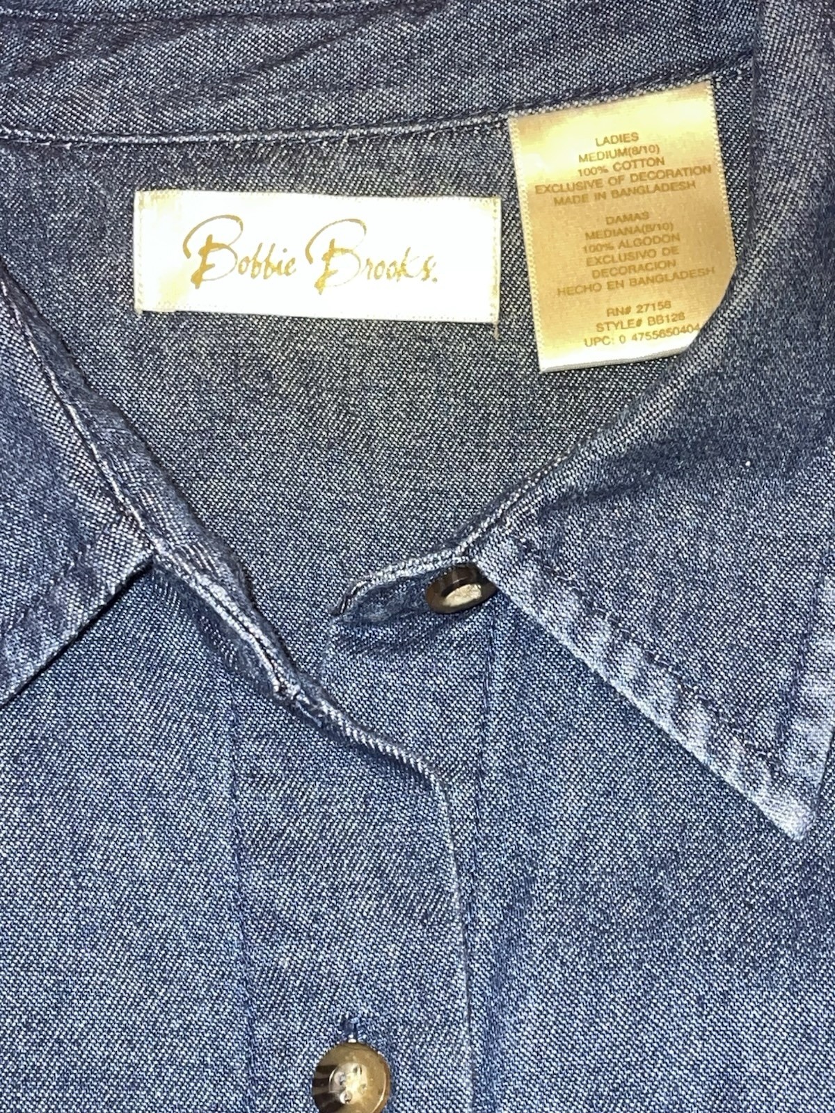 Vintage Bobbie Brooks Size Medium Blue Chambray Denim Button Up Embroidery
