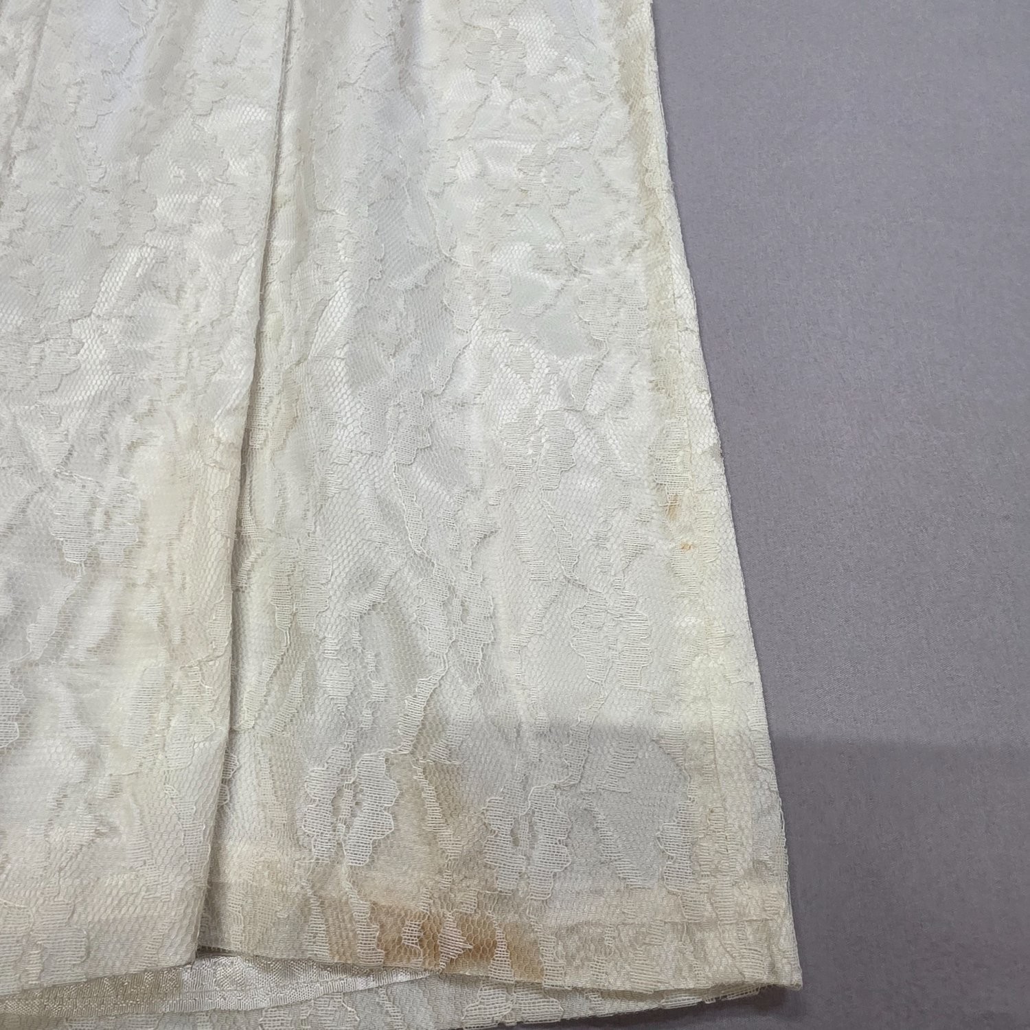 Vintage 50s Ivory Floral Lace Cocktail Dress Bow Waist Wiggle Sheath Mid Century
