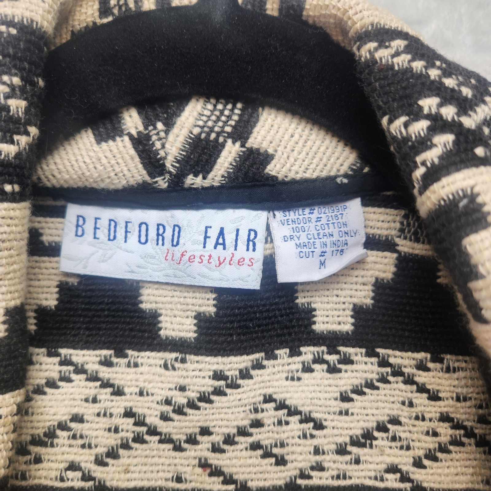 Bedford Fair Lifestyles WM M Vintage Jacket Black Cream Southwest Tapestry Aztec