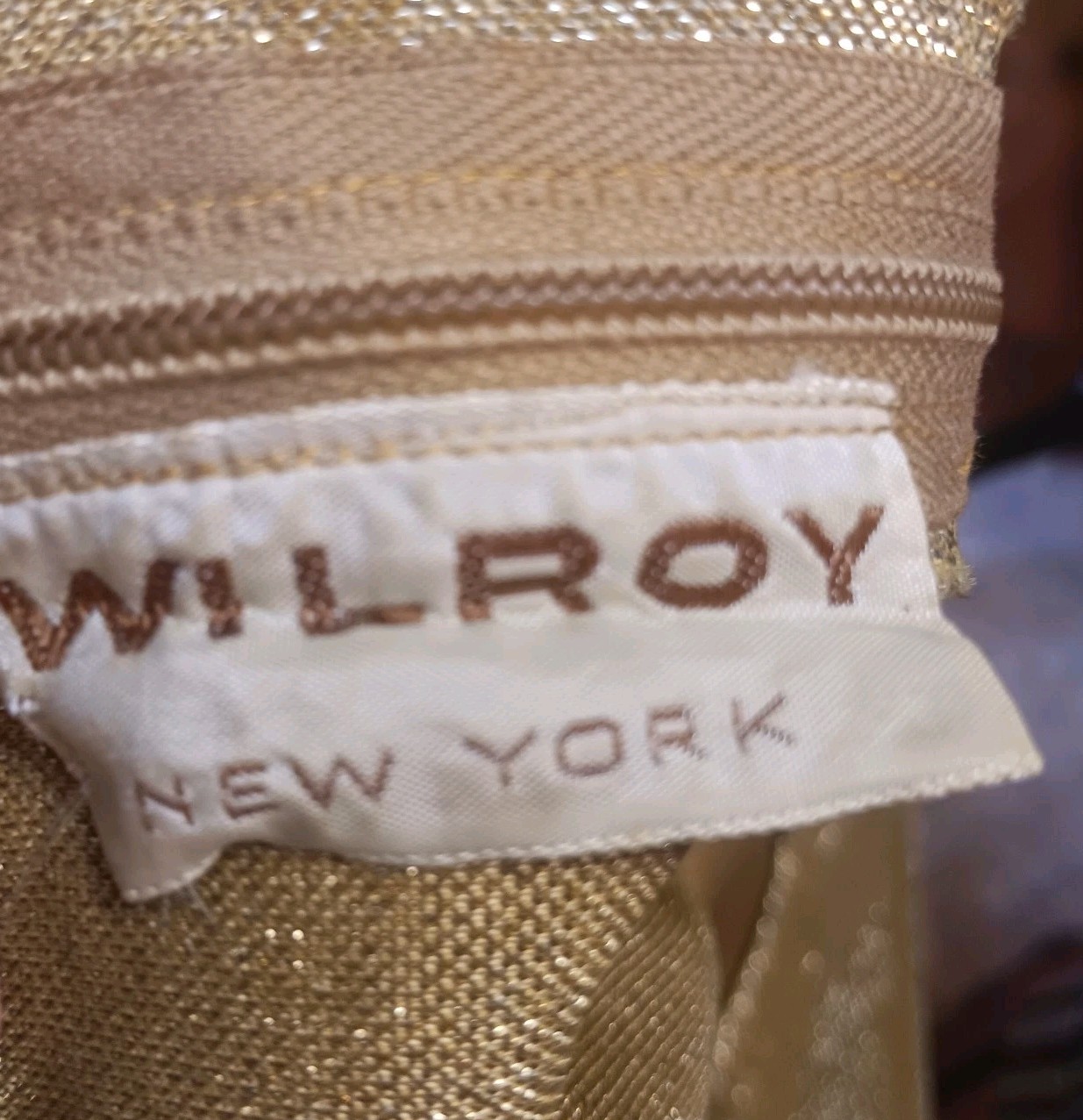 Vintage Wilroy NY Sleeveless Scoop Neck Zipper Back Sparkly Gold Tank Top Large