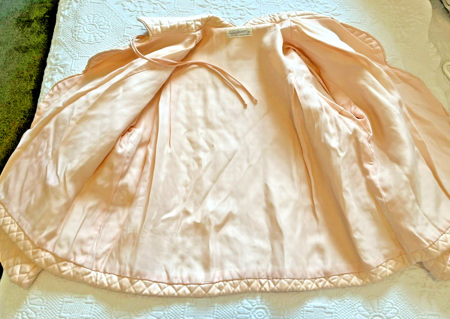 VTG 50s 60s Barbizon PEACH WOMENS Quilted Rayon Bed Jacket SZ 12 3/4 Sleeve