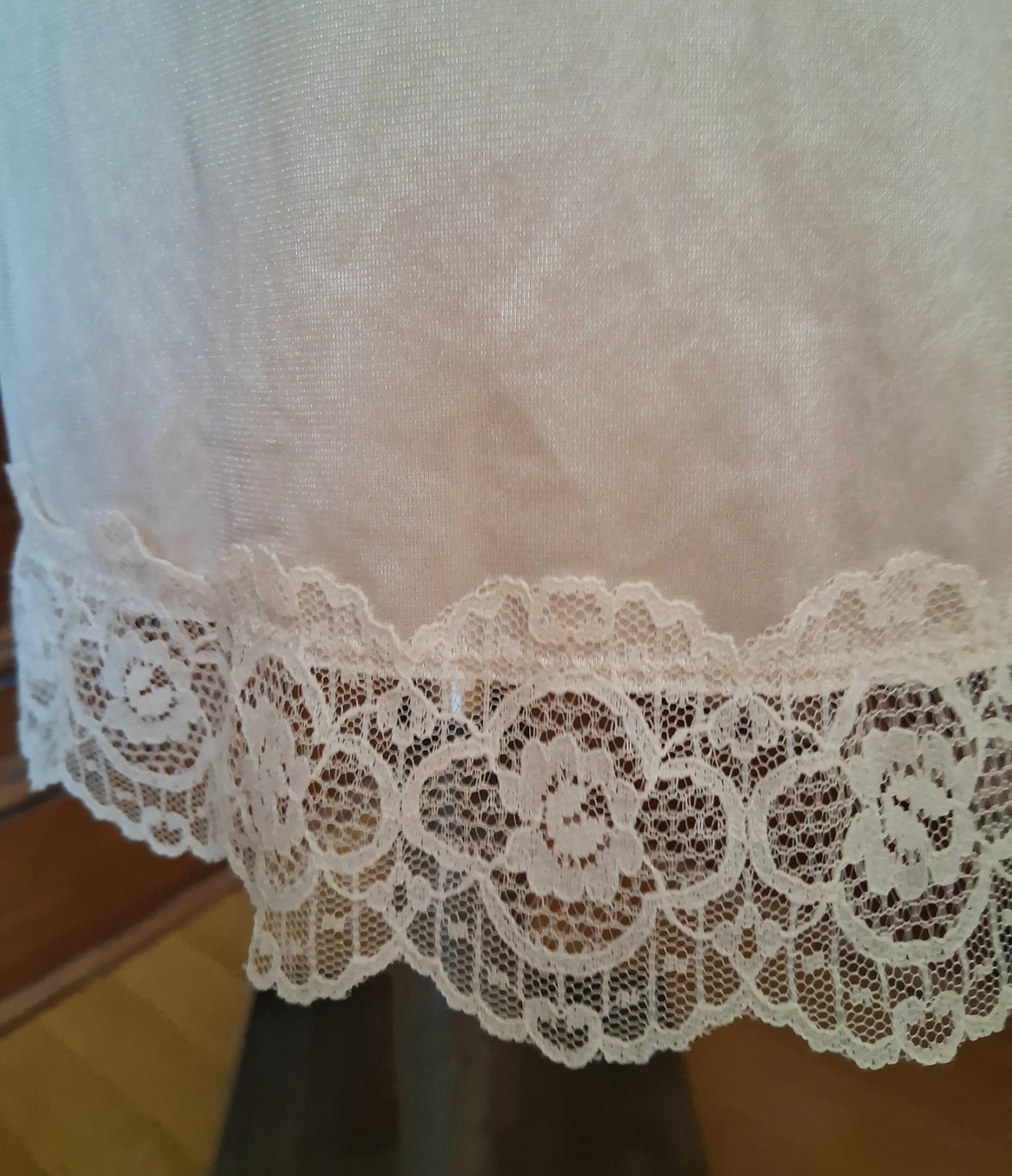 Vintage 1970s 1980s Sliperfection Beige Lacy Cottagecore Balletcore Slip Dress