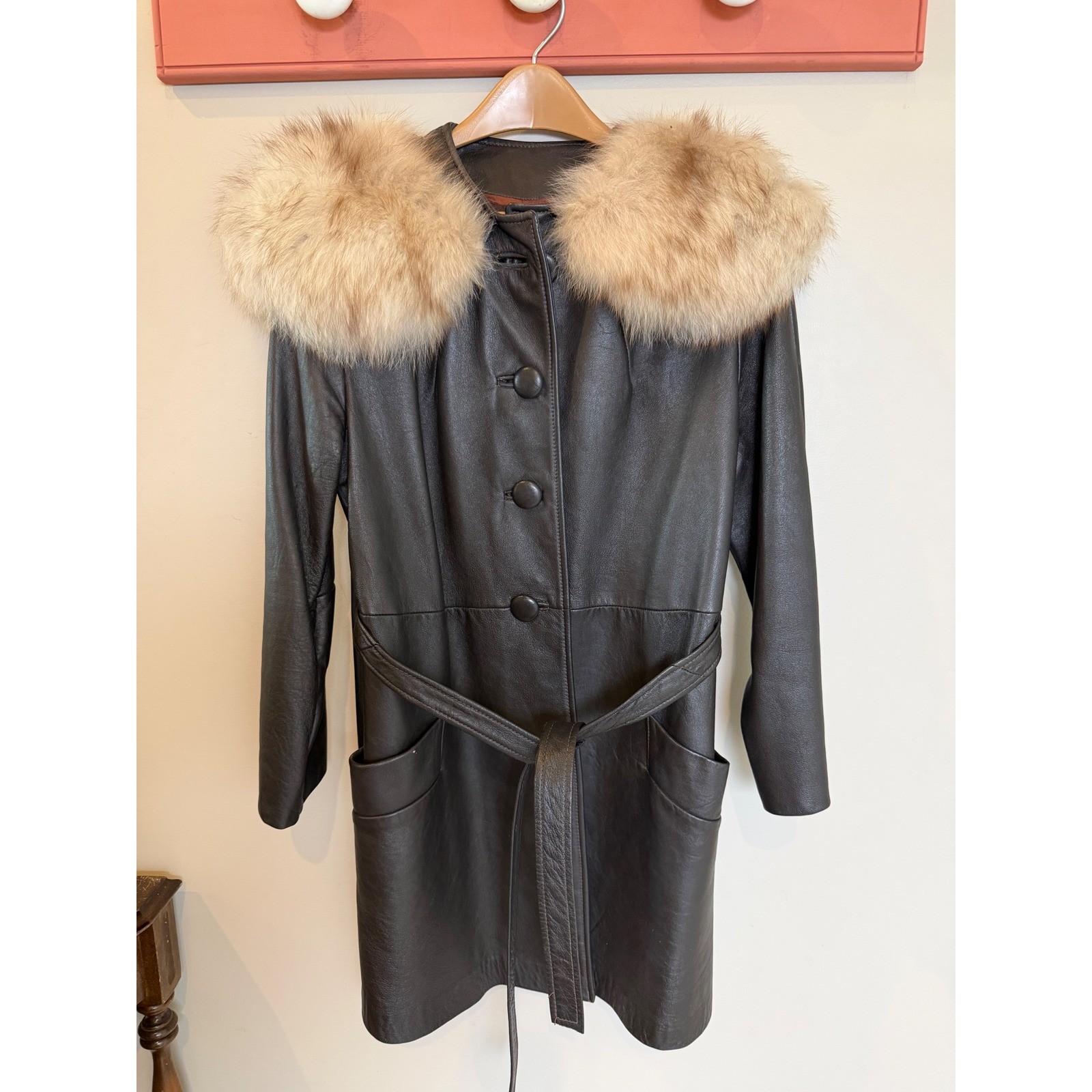 Vintage Brown Leather Trench Coat Fur Collar Belted ILGWU Made USA 60 70’s