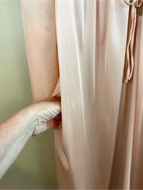 Vintage Maidenform Peach Satin Shell Applique Peignoir Robe Mermaidcore S 80s