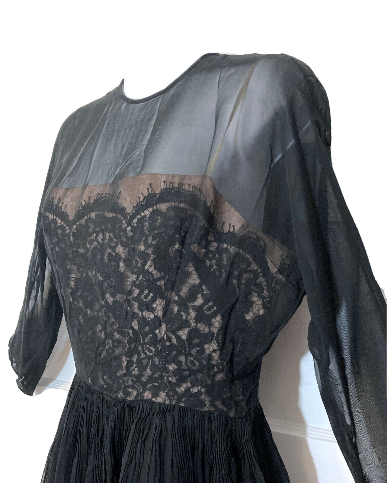LESLIE FAY VINTAGE BLACK LACE ILLUSION FIT& FLARE CHIFFON DRESS, VTG SIZE 12