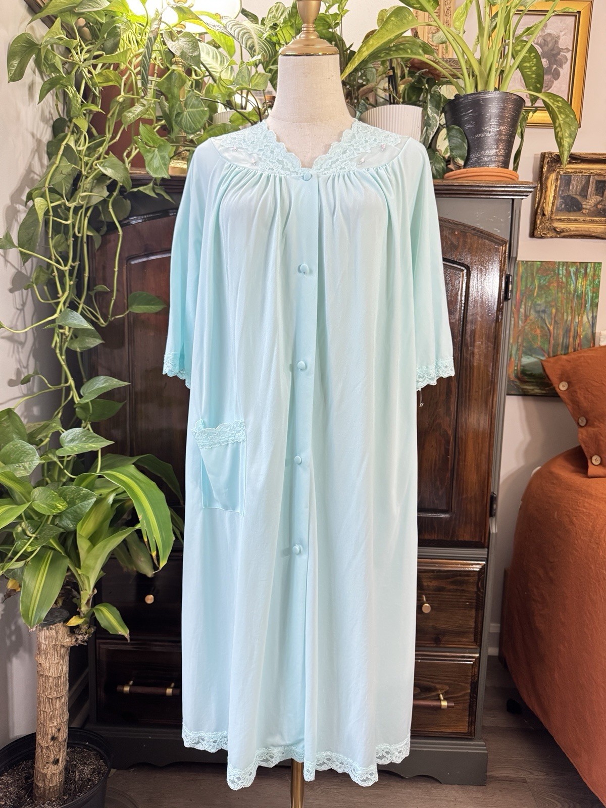M Shadowline Lace Embroidered Tea Roses Mint Blue Silky Satin Robe Button Pocket