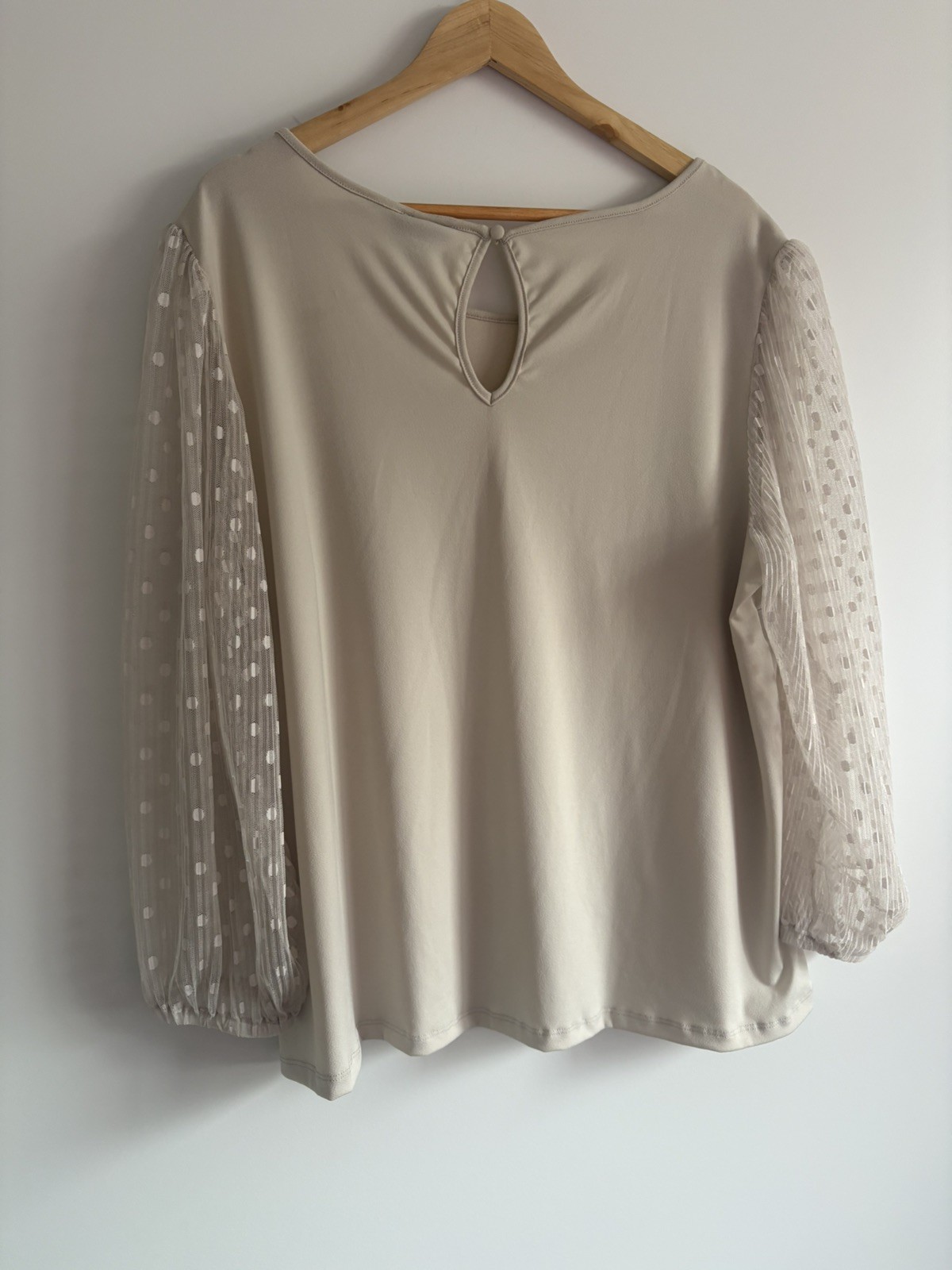 Autograph Fashion Stone Top 🖤 Size M AU 18 US 14 Long Sleeve Lace Plus Shirt
