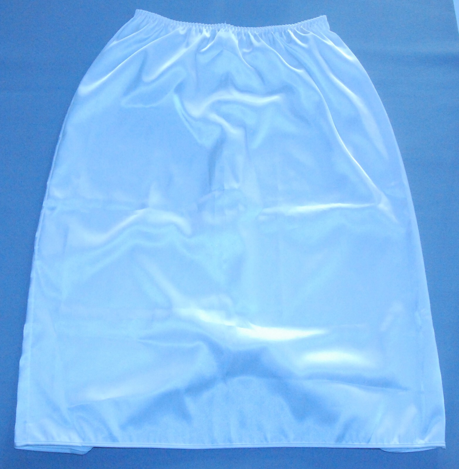 Vintage Half Slip Sheer Nylon White with 7″ slit 24″ long 12″ across waist