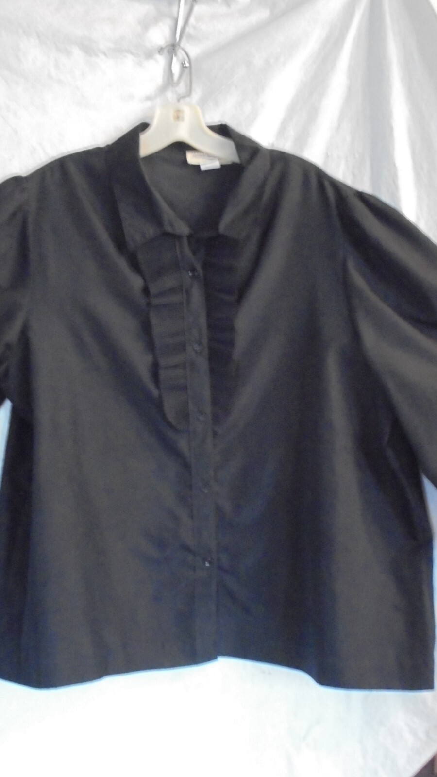 ALSO ANDREA, BLACK BLOUSE/ RUFFLE. SZ 44/24 BUST 50″ DISPLAY MODEL