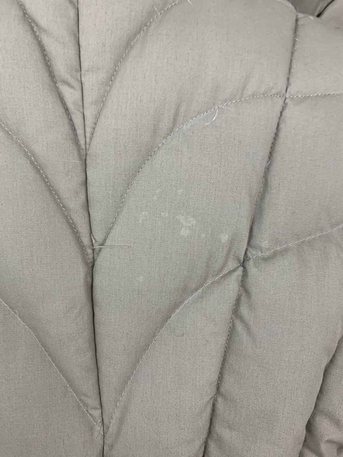 Vintage 1980’s Foxland Lanson Quilted Down Filled Coat Size Large Hooded