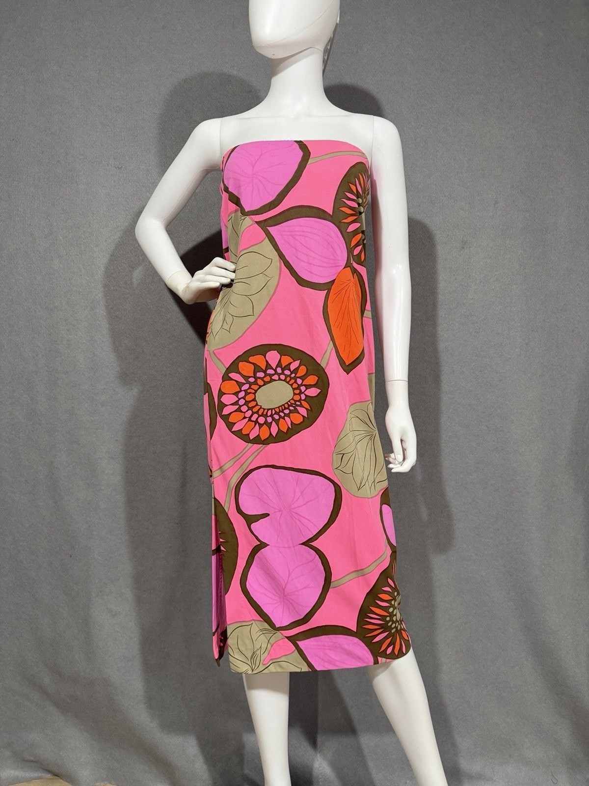 Vintage 1960’s Elisabeth Stewart Side Slit Vibrant Pink Skirt Mid Century Print