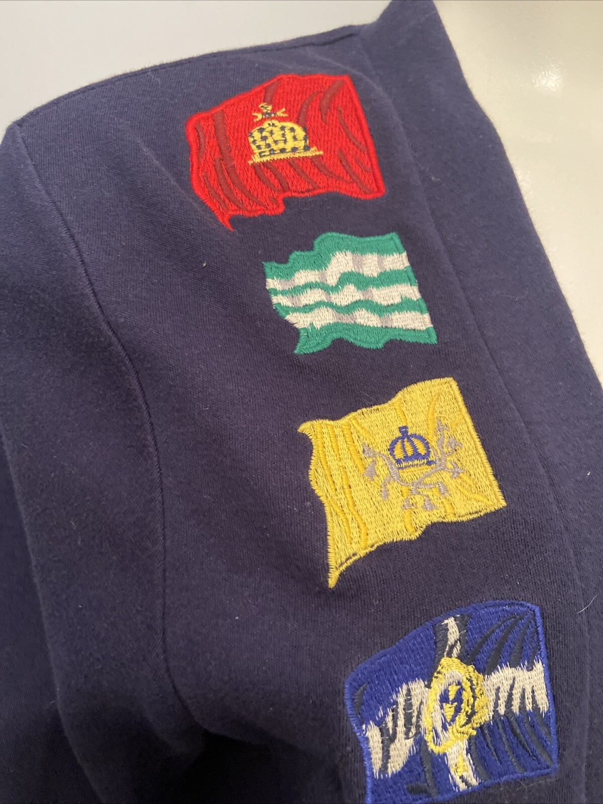 Vintage 80s Cambridge SportsClub Multi Color Womens M Sweater Flags