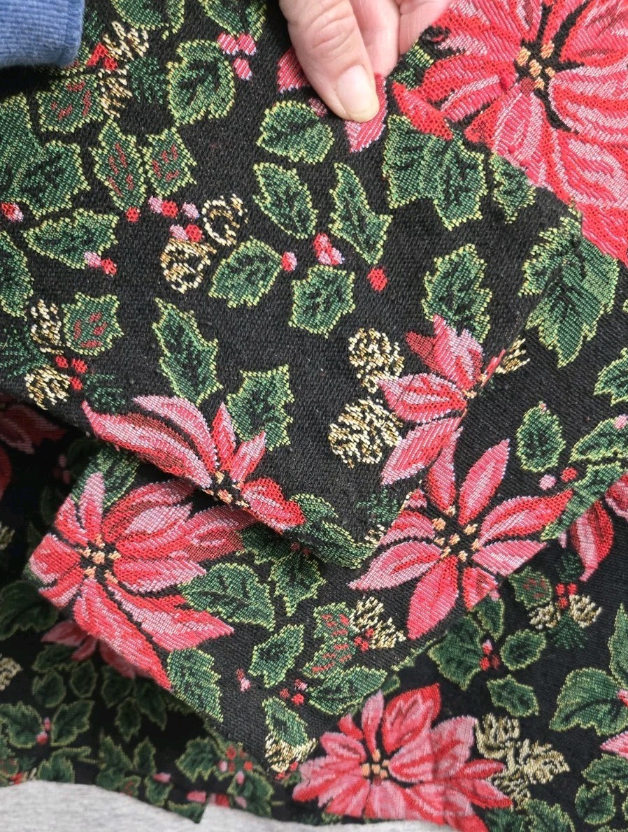 Tudor Court Women Sz Lg Denim Poinsetta Print W/ Sequins Jeans Jacket Holiday