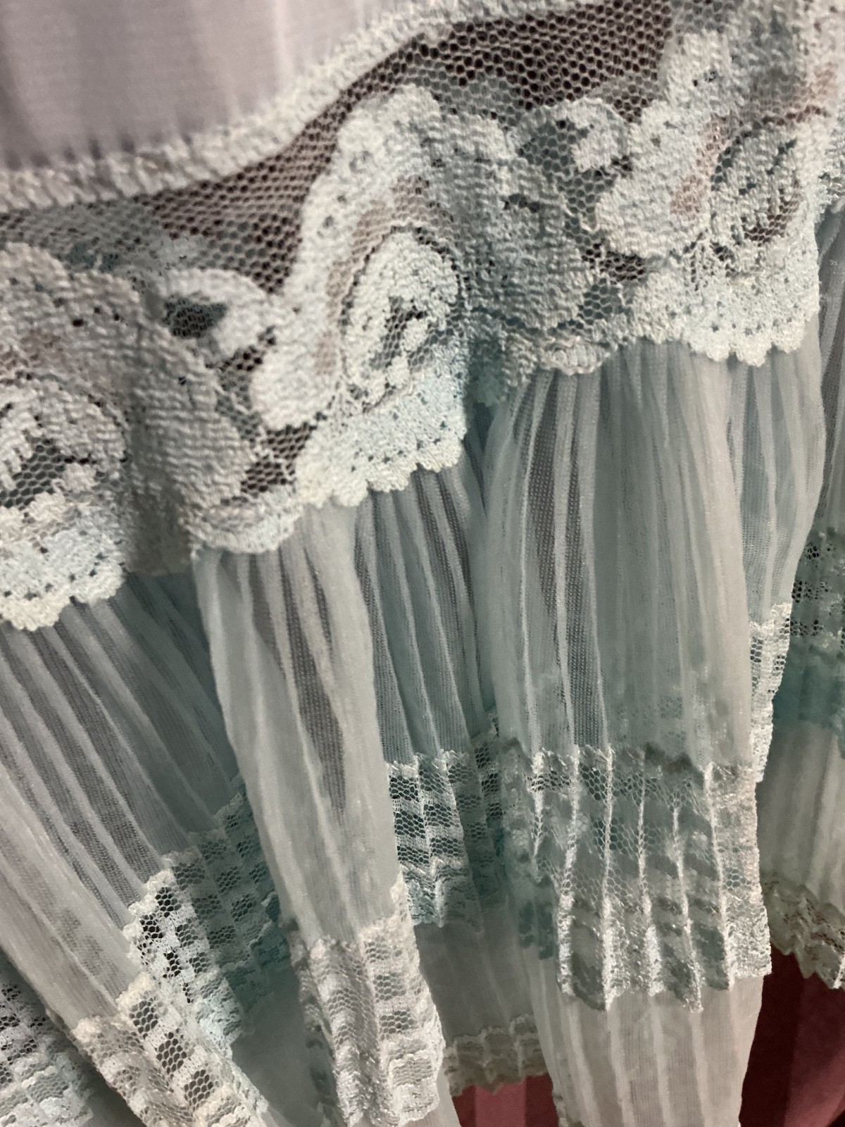 VINTAGE NUN FLOWER ORIGINALS PALE BLUE NYLON HALF SLIP 9” PLEATED LACE RUFFLE