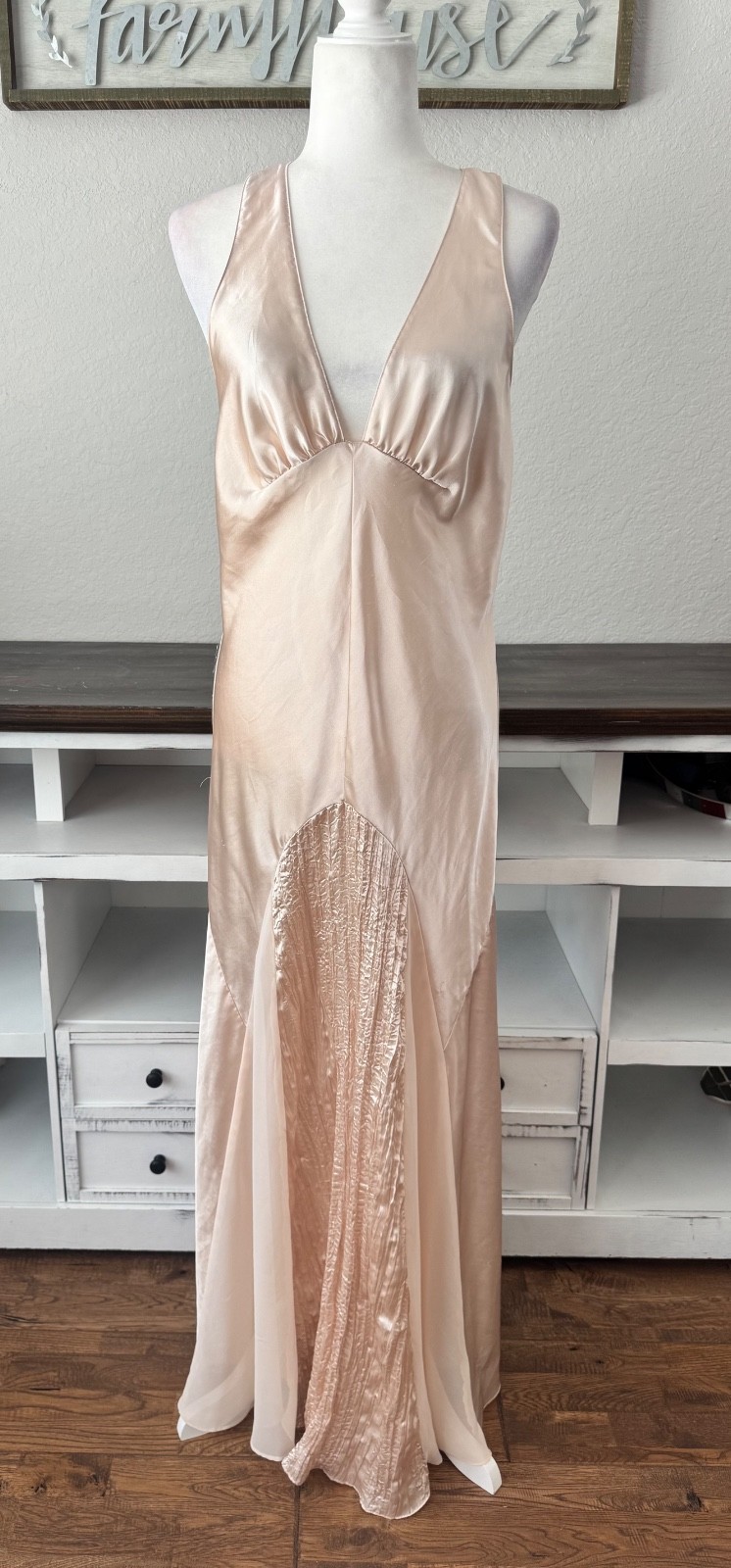 Vintage Jacalyn Bennett Champagne Satin Nightgown Romantic Women’s Size M