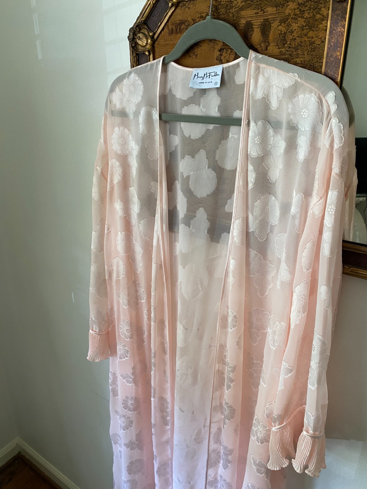 Vintage 1980s Mary Mcfadden Pink Floral Burnout Pleated Robe Duster Small Boho