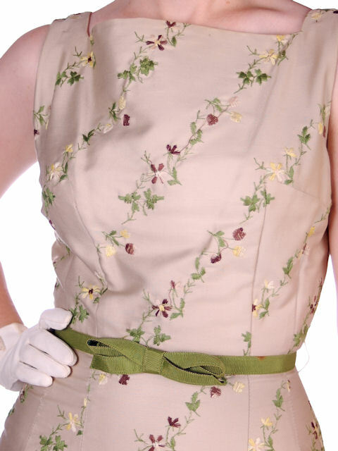 VTG 60s Floral Sheath Dress S Tan Polished Cotton Embroidered Belted XS