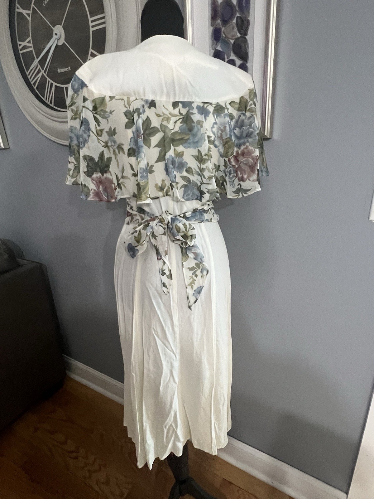 DBY | Off White & Floral Dress | Size 3