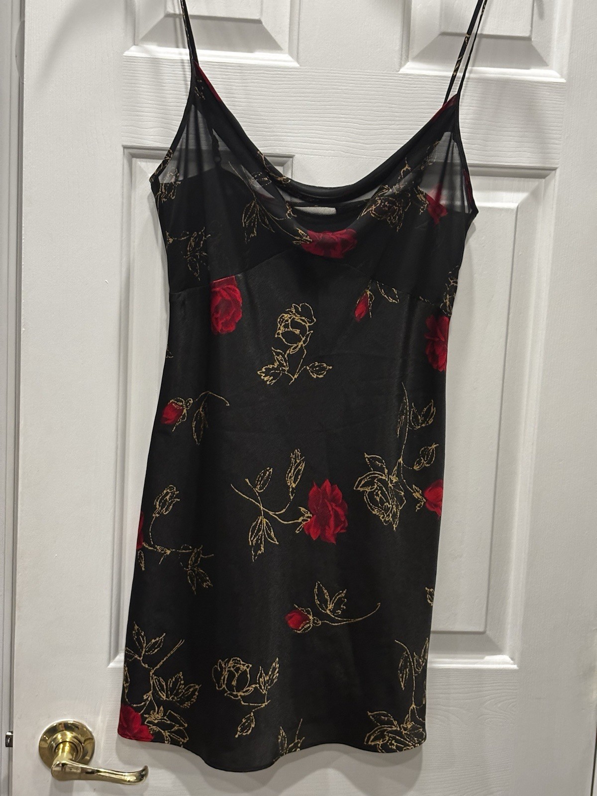 vintage california dynasty nightgown black with red roses satin on tulle size L