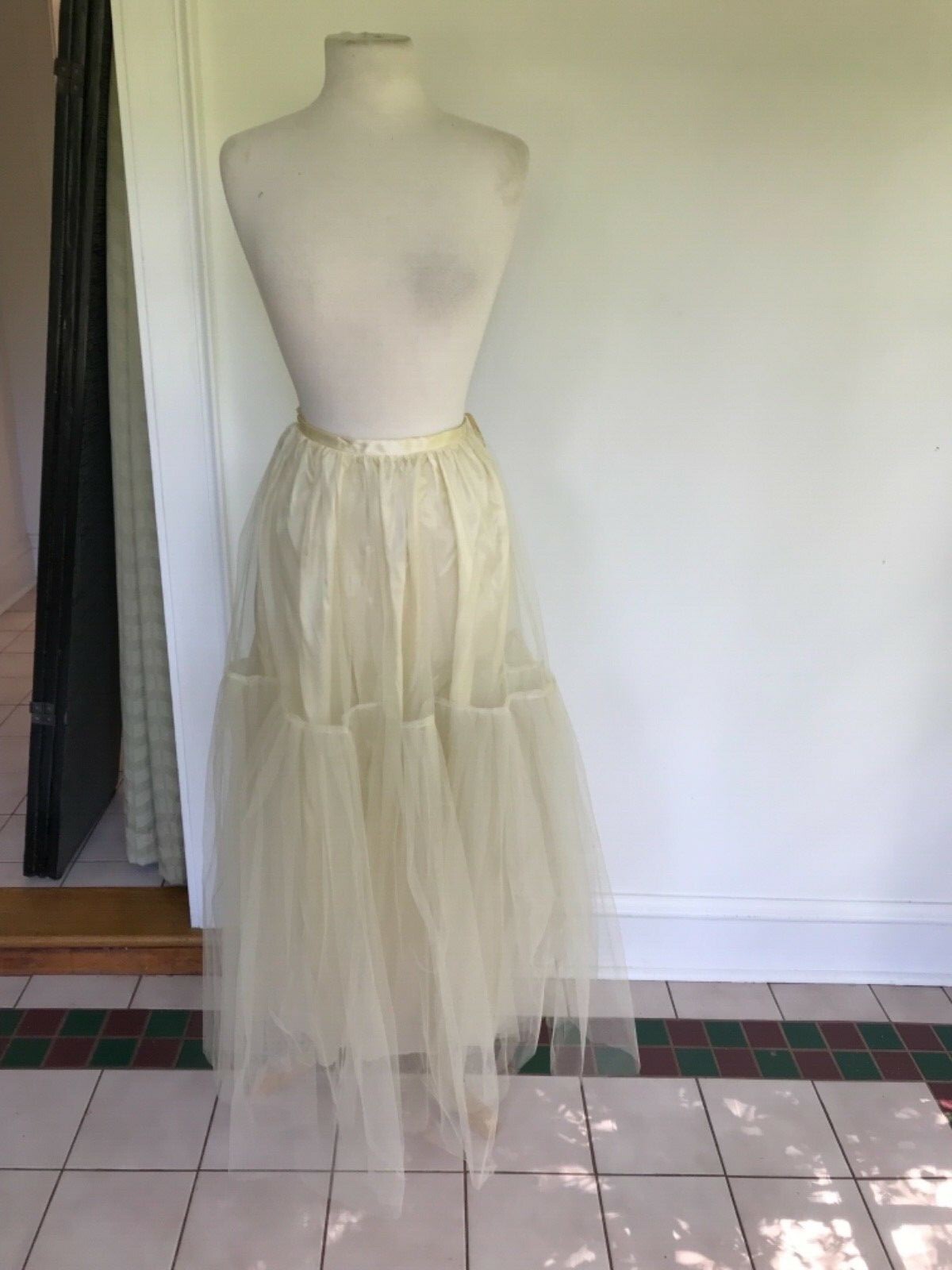 BENNY ONG Trudie McCarthy London Diana ball gown opera cape hand painted Cosplay