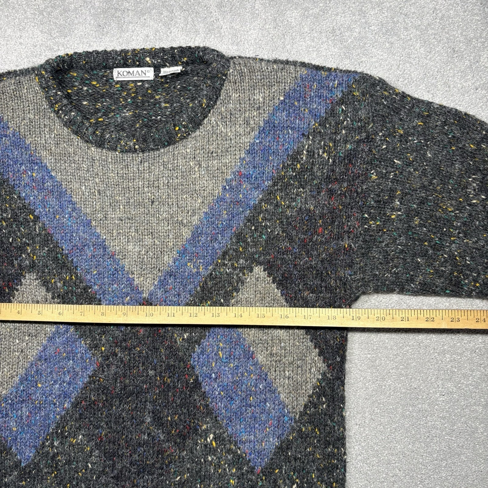 1980s Koman Knit Sweater Wool Blend Confetti Gray Geometric Size Large Vintage