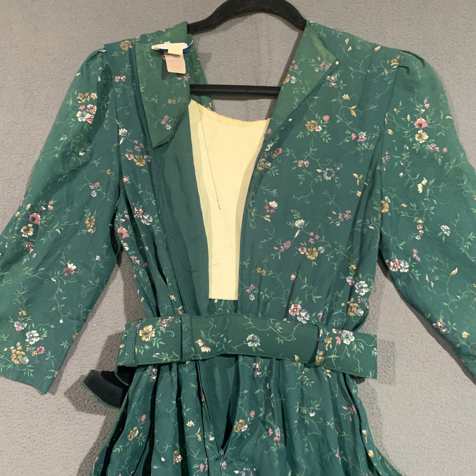 S.L. Petites Vintage 80s Floral Midi Dress Dark Green Lace Inset Belted Size 8P