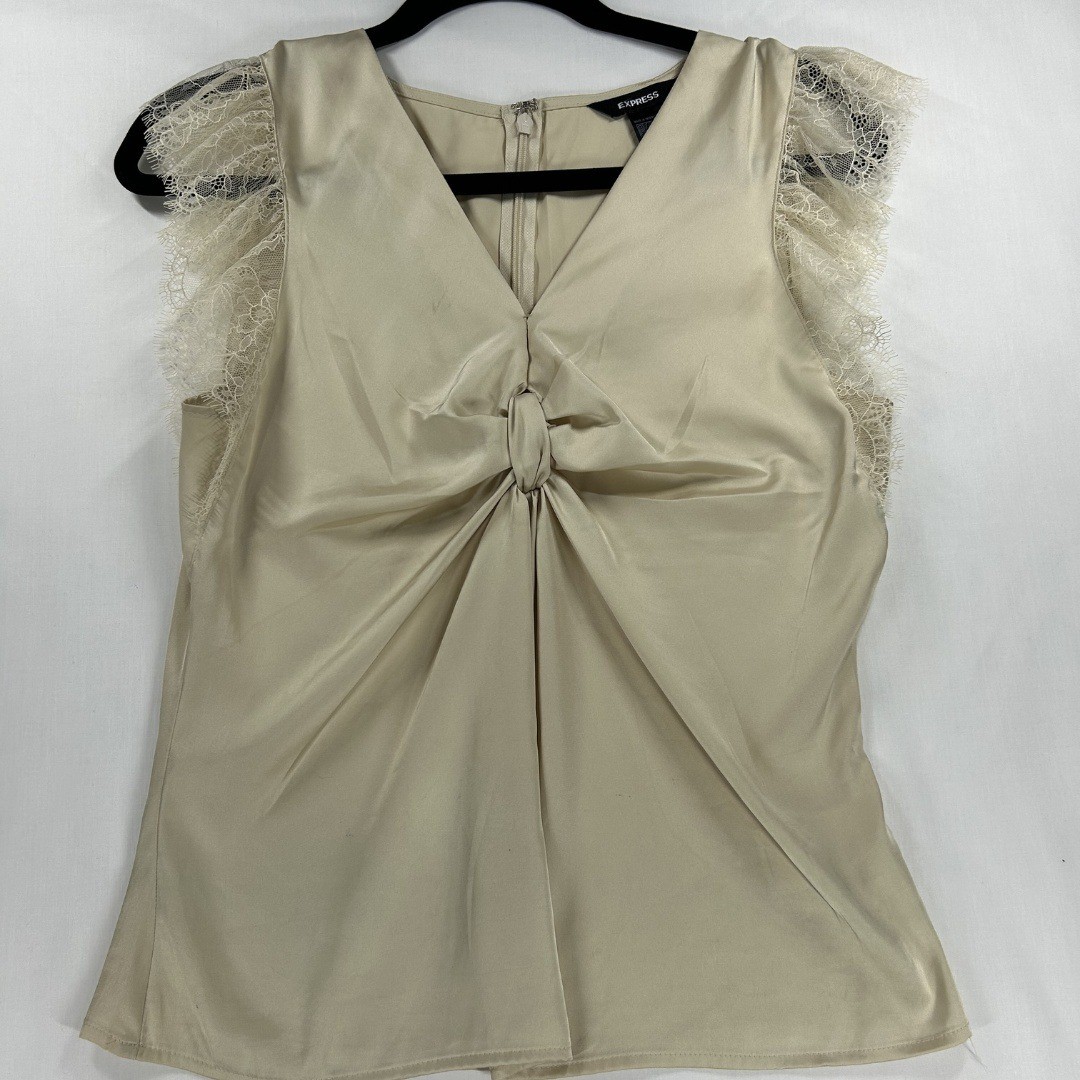 Express Vintage 2000S/ Y2K Woman’s Satin V-Neck Lace Blouse Small Creme