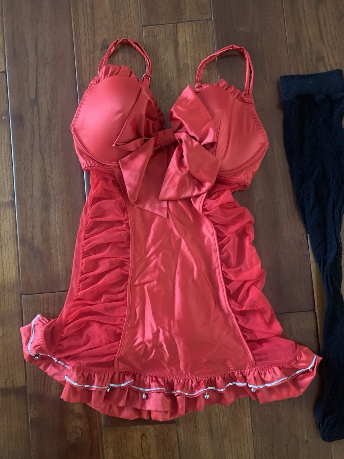 Vtg Victoria’s Secret Sexy RED Jingle Bell Holiday Lingere Size 36C & Stockings