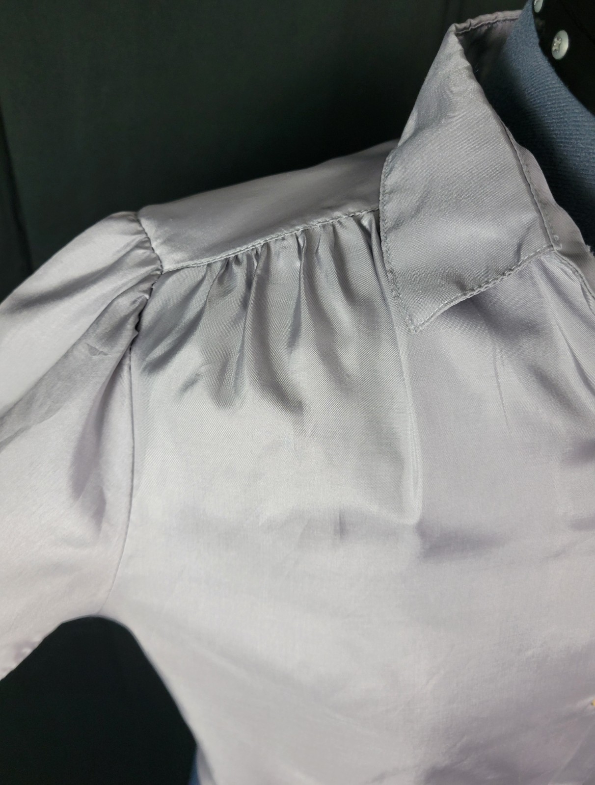 Vintage Stuart Lang Grey/Silver Long Sleeved Blouse Size 6