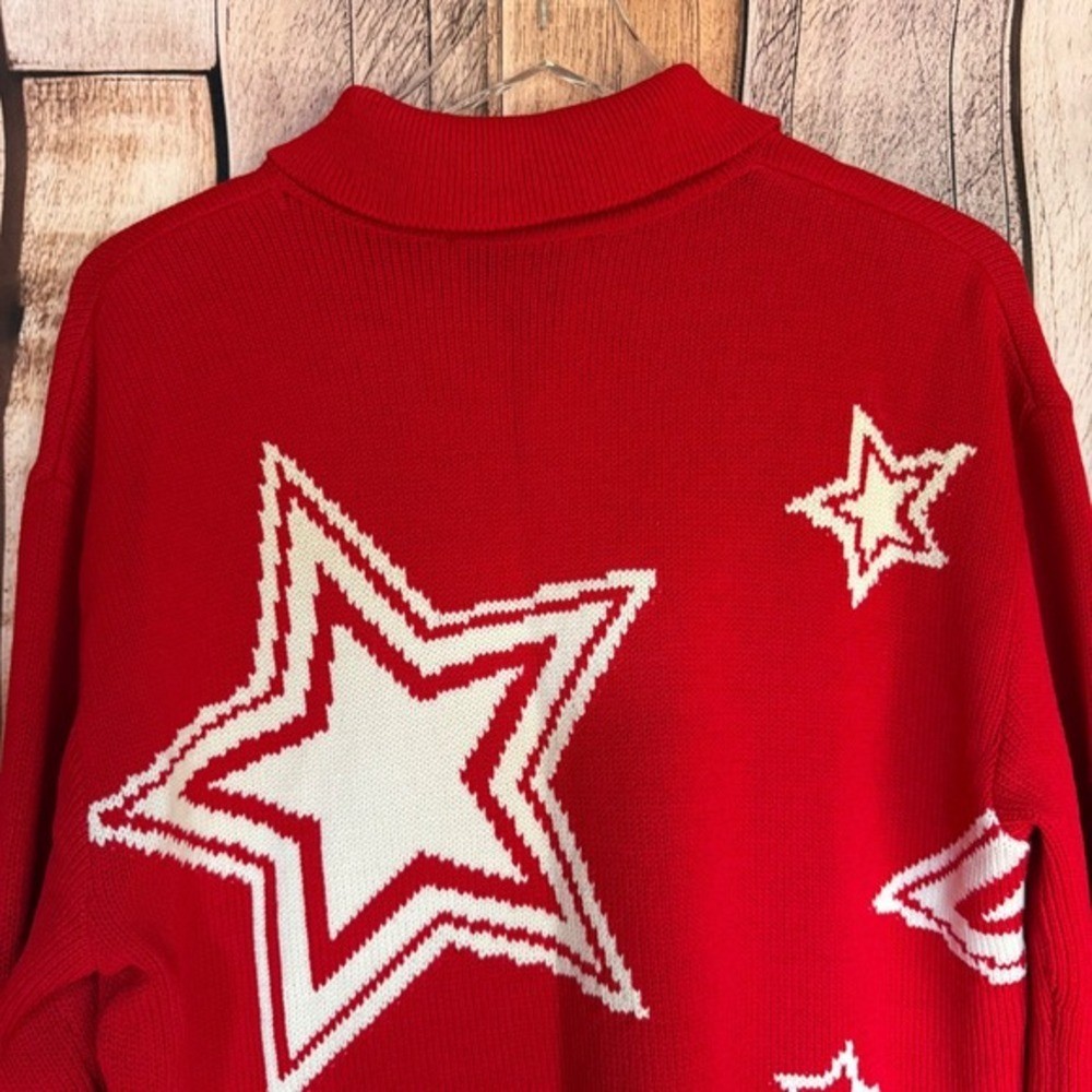 St. John Collection Red Star Intarsia Sweater Holiday Christmas Vintage Medium