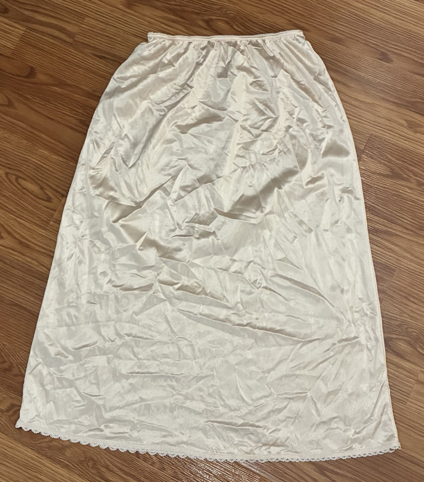 Vintage WARNERS “Perfect Measure” Long Half Slip Ivory Lace M Medium Nylon Pinup