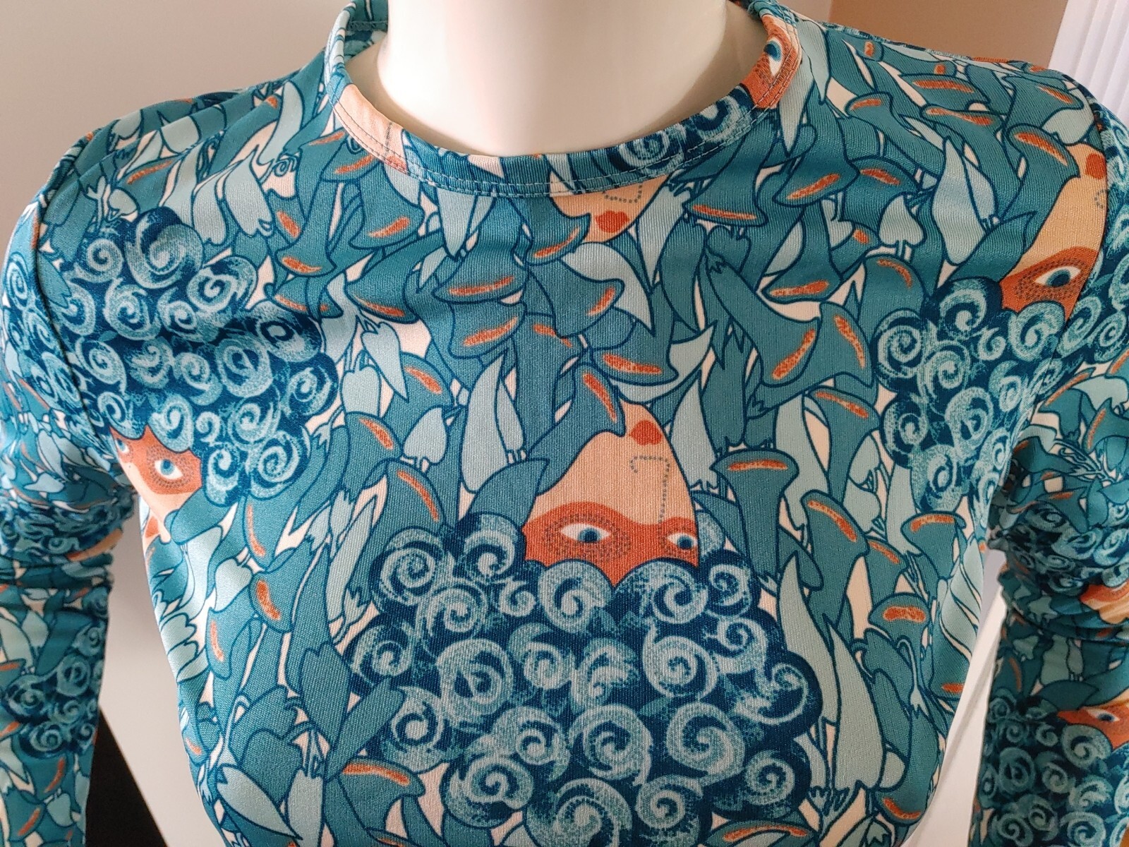 1960’s Hathaway Patch Women’s Knit Top Size 11-12 Vintage Print Turquoise Blue